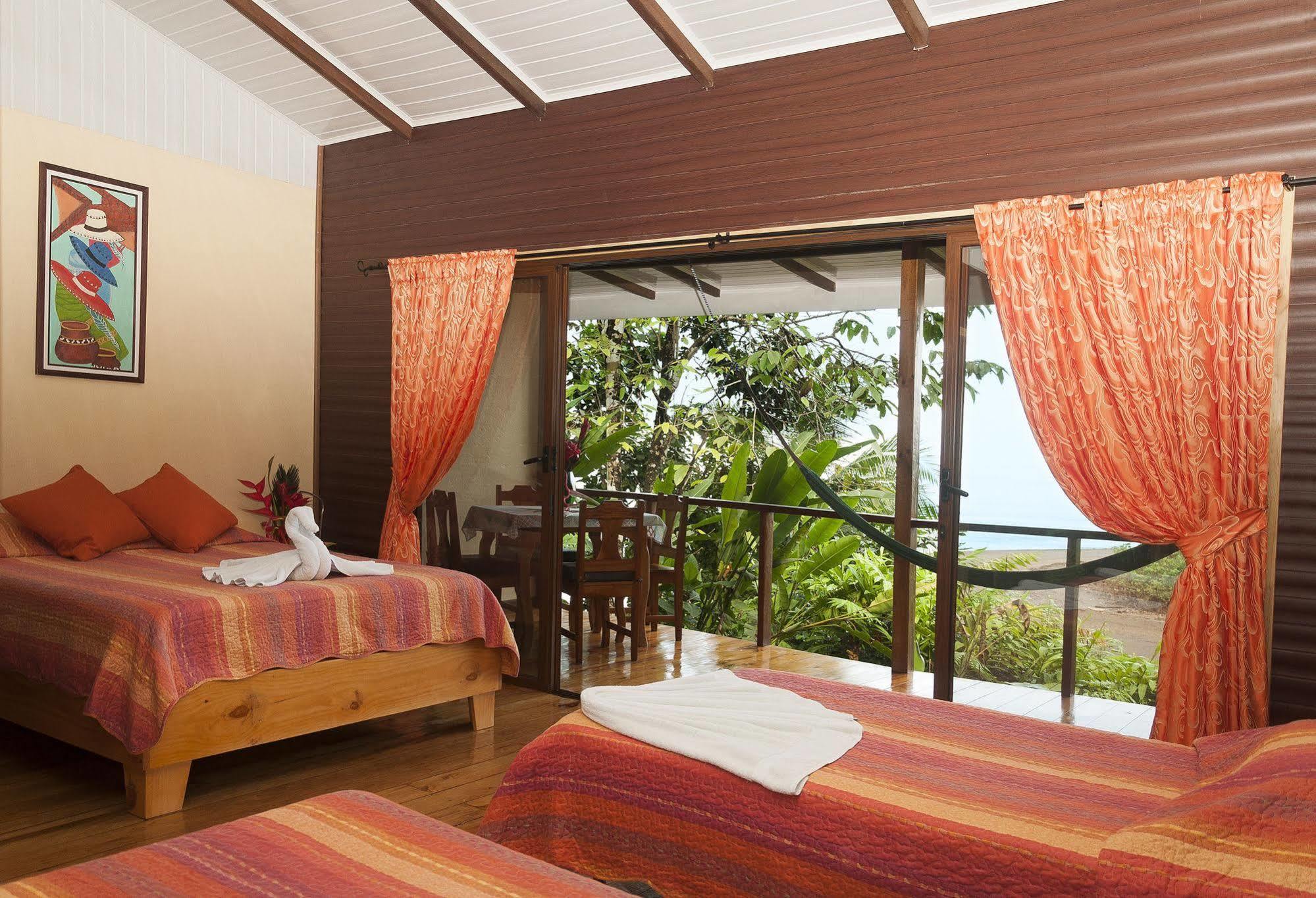 Pirate Cove Hotel Drakes Bay Exterior foto